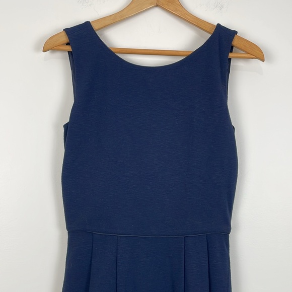 Diane von Furstenberg Women’s 2 Wool Blend Dress Sleeveless Navy Blue Pockets - Picture 2 of 10